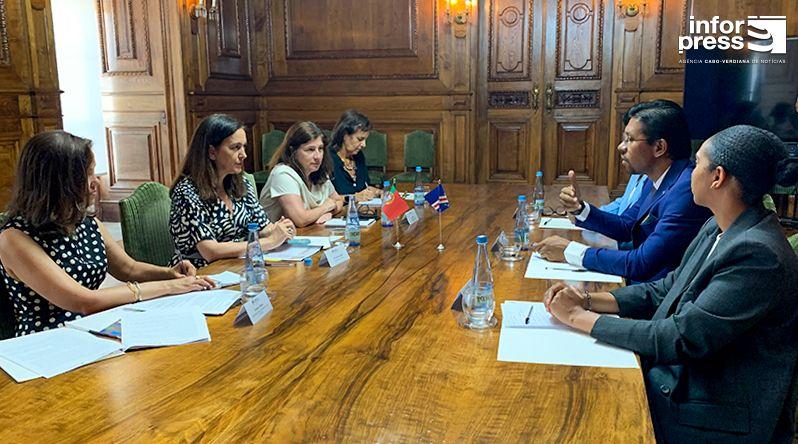 Ministro Clóvis Silva destaca cooperação entre Portugal e Cabo Verde na justiça