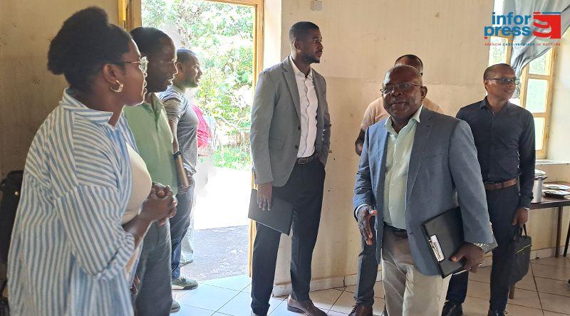 Deputado do PAICV ausculta educação em São Salvador do Mundo antes de debate parlamentar (c/áudio)