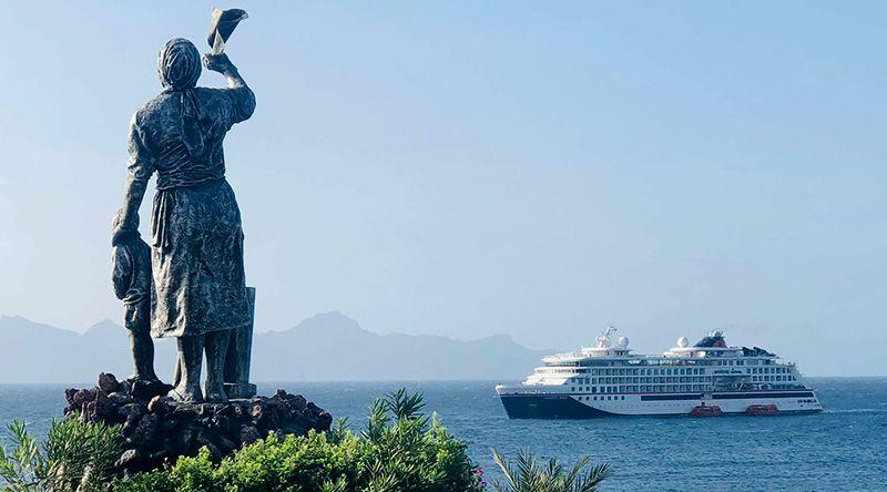 Porto Novo entre os portos que recebem escalas de navios no arranque da temporada de cruzeiros