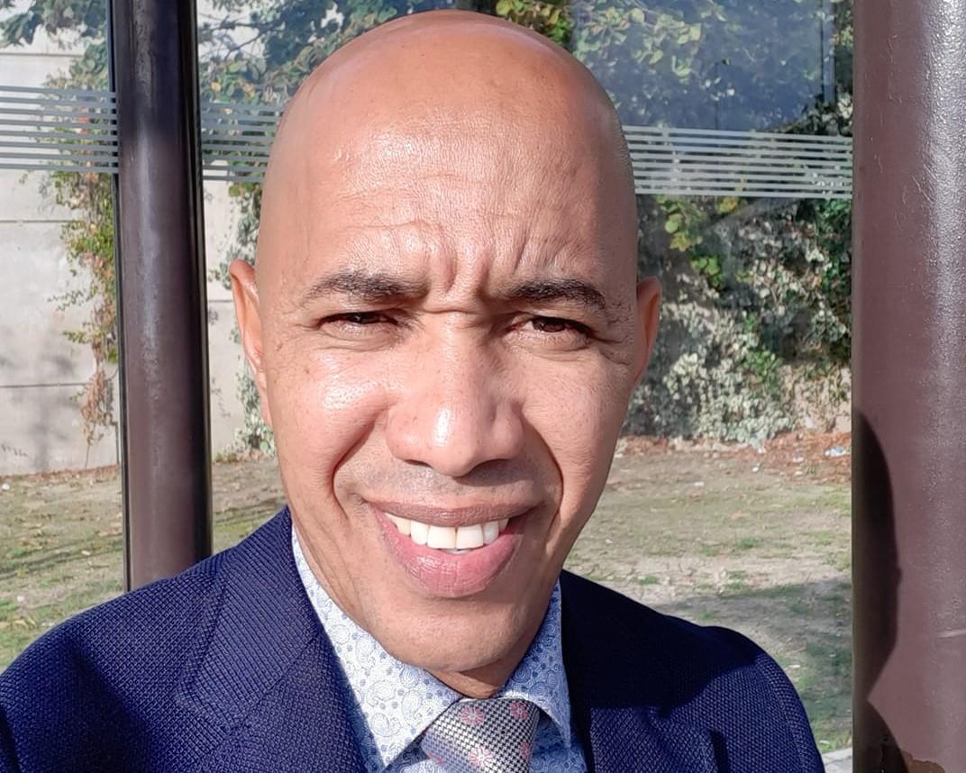 Conexões humanas: o antídoto contra a infelicidade e isolamento social