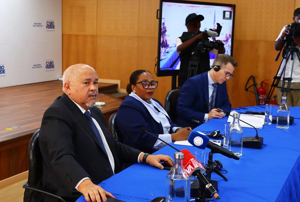 Governo quer FMI como “verdadeiro” parceiro de desenvolvimento