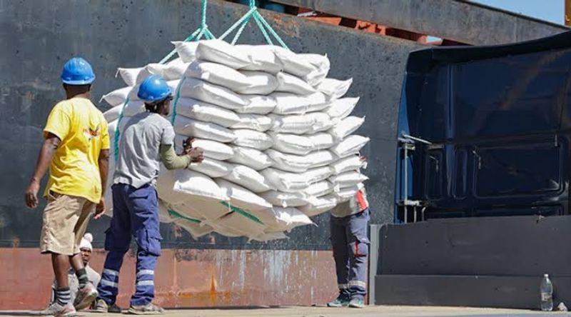 Preços mundiais do açúcar mantêm tendência de alta enquanto milho e arroz recuam