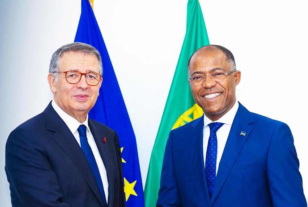 Visita de Seguro é um Sinal de Amizade Profunda