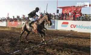Corrida de Cavalos Tradicional na Ilha do Fogo