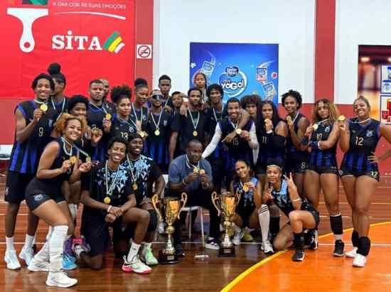 O Interclube da Praia levapara a capital os títulos máximos do Voleibol Sénior, tanto no feminino como no masculino.