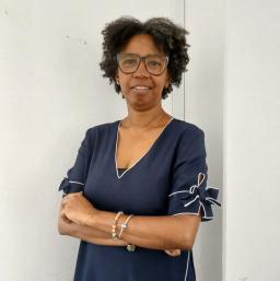 Carla Martins - Ordem dos Engenheiros de Cabo Verde Nova bastonária quer pôr ordem no exercício da engenharia