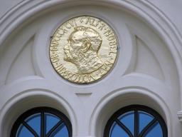 Nobel da Paz de 2026 tem 287 nomeados, menos 50 que no ano passado