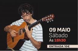 ​Sérgio Figueira em concerto no Centro Cultural de Cabo Verde, Portugal