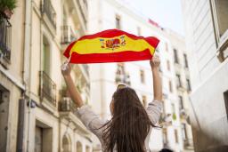 Milhares em Madrid exigem demissão de Pedro Sánchez
