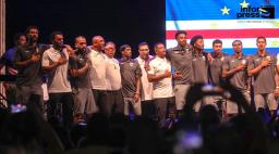 Praienses Recebem Tubarões Azuis com Festa Antes do Mundial