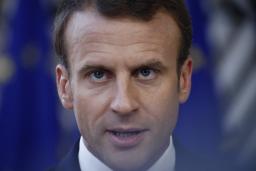 Macron avisa que vai defender abertura do estreito de Ormuz sem portagens