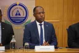 Primeiro-ministro acusa antigo Governo do MpD de enganar o FMI sobre derrapagem orçamental