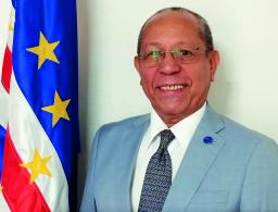 José Pedro Chantre d’Oliveira, embaixador de Cabo Verde no Brasil - “Cabo Verde precisa acelerar o passo, e com qualidade, em tudo que faz”