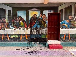 Mural de Tutu Sousa na Rua d’Arte em Terra Branca vandalizado