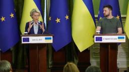 Bruxelas aprova apoio de 6,1 mil ME para defesa em Dia da Independência da Ucrânia