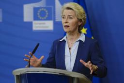 Von der Leyen pede que UE avance com União da Poupança e Investimento