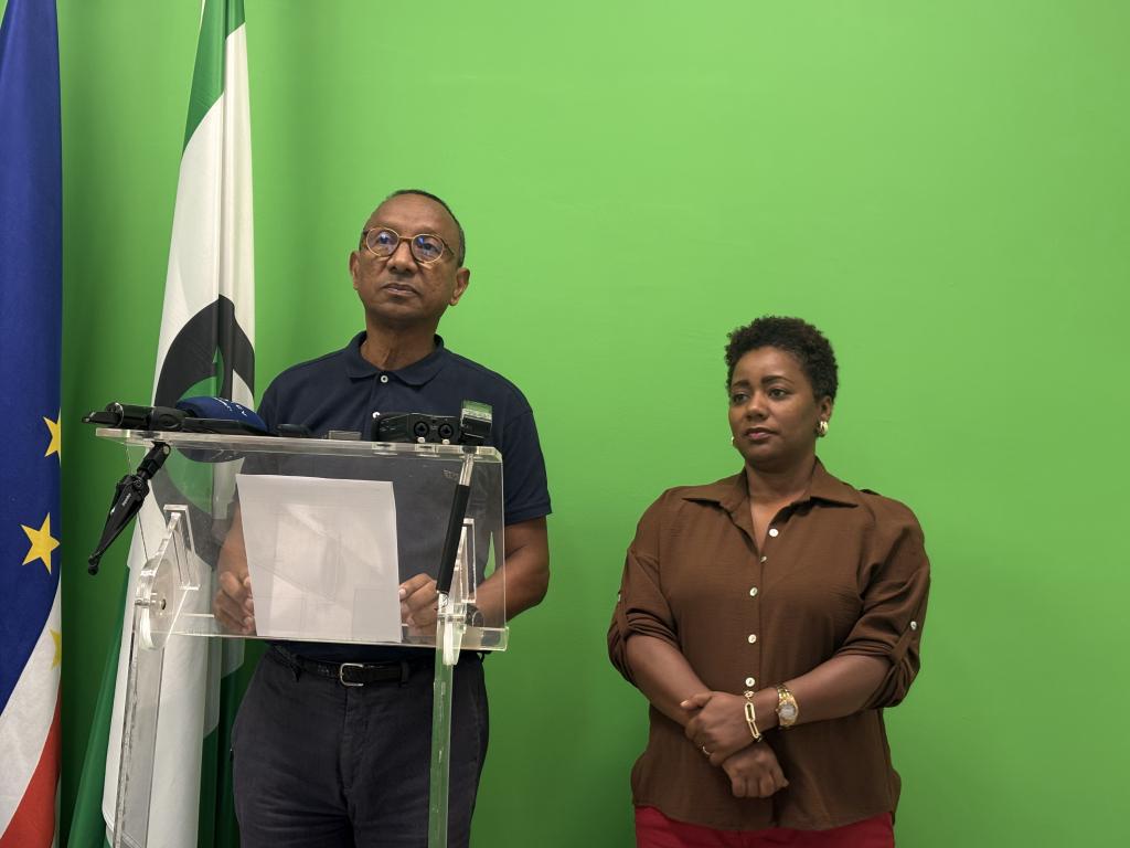 Política/
MpD: GAPE ainda tem 35 mesas por apurar nos resultados das eleições internas