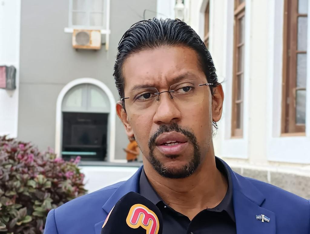 São Vicente/
​Governo propõe trabalho conjunto com autarquias para prevenir criminalidade