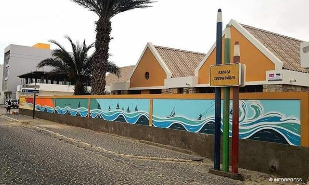 Economia/
Ministério da Educação admite atrasos no pagamento de salários a professores na Boa Vista