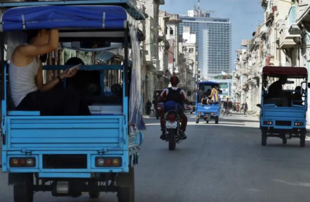 Mundo/
Cuba acusa EUA de intimidar exportadores de combustível para a ilha