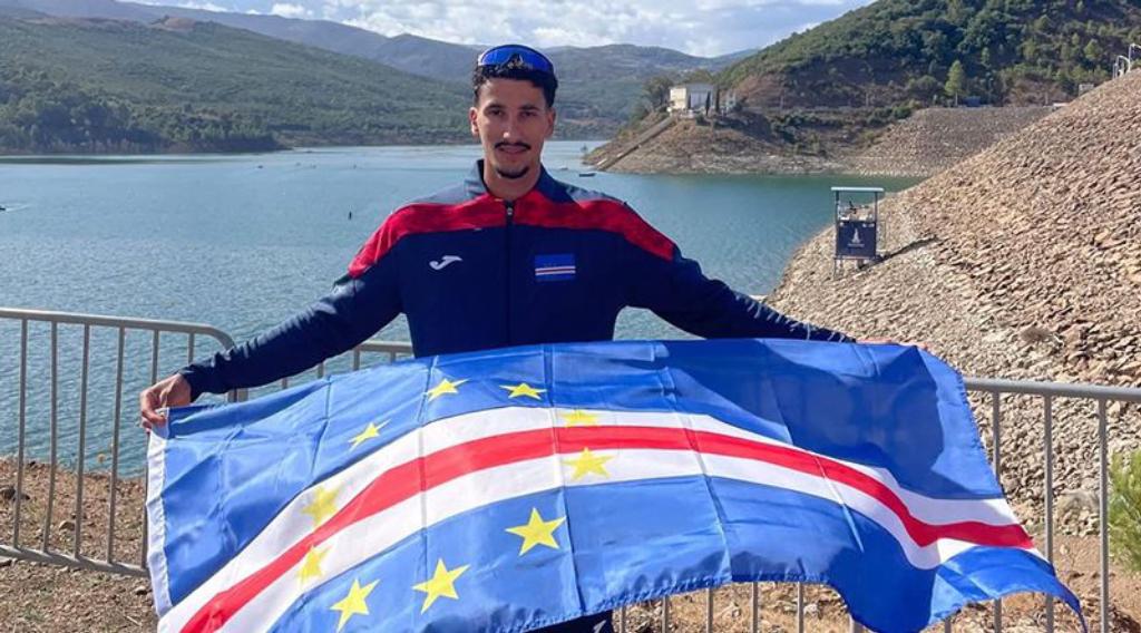 Canoagem/
Diogo Araújo conquista primeira medalha internacional de Cabo Verde na modalidade