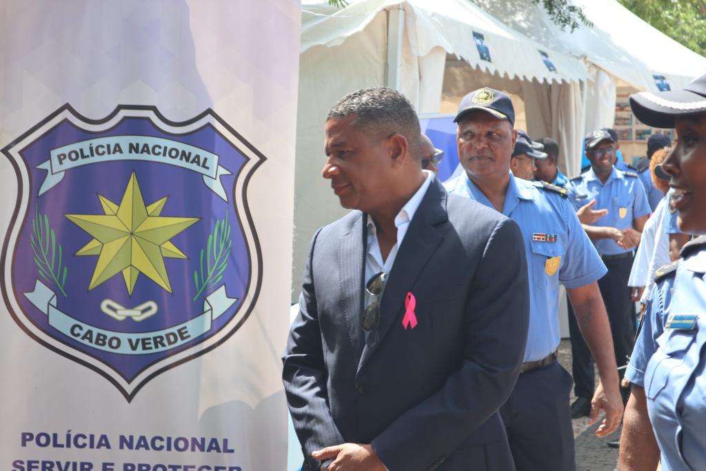 Governo quer aumentar efectivos da Polícia Nacional para 2.500 até 2031