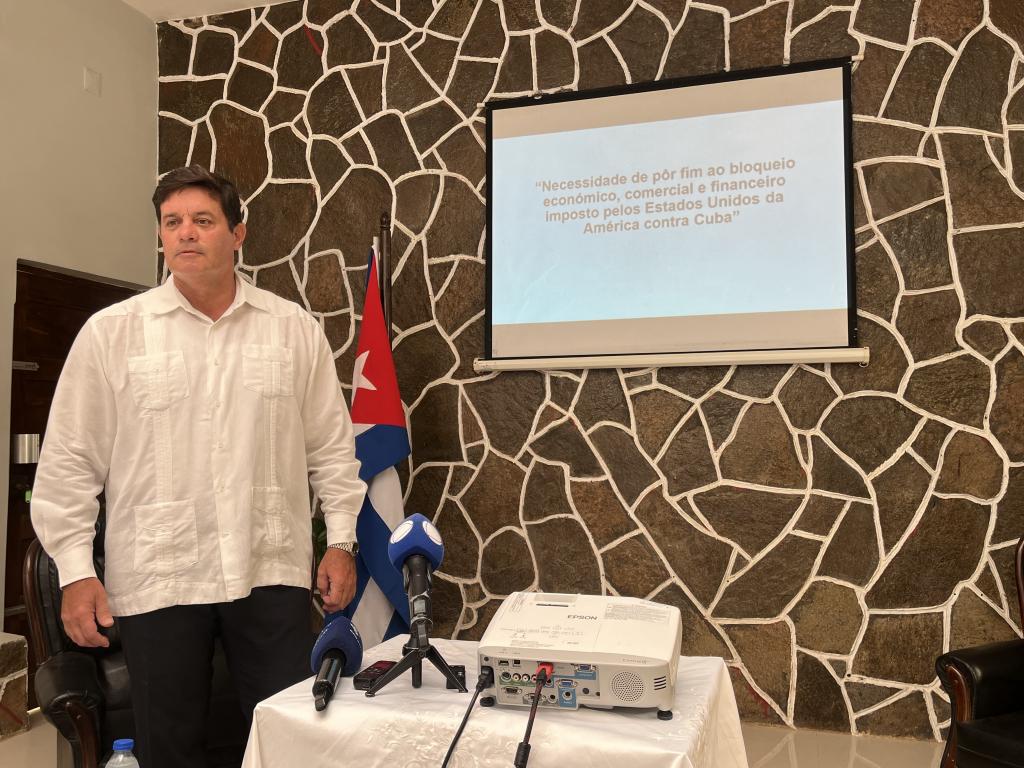 País/
Cuba acredita em novo voto da ONU pelo fim do bloqueio dos EUA