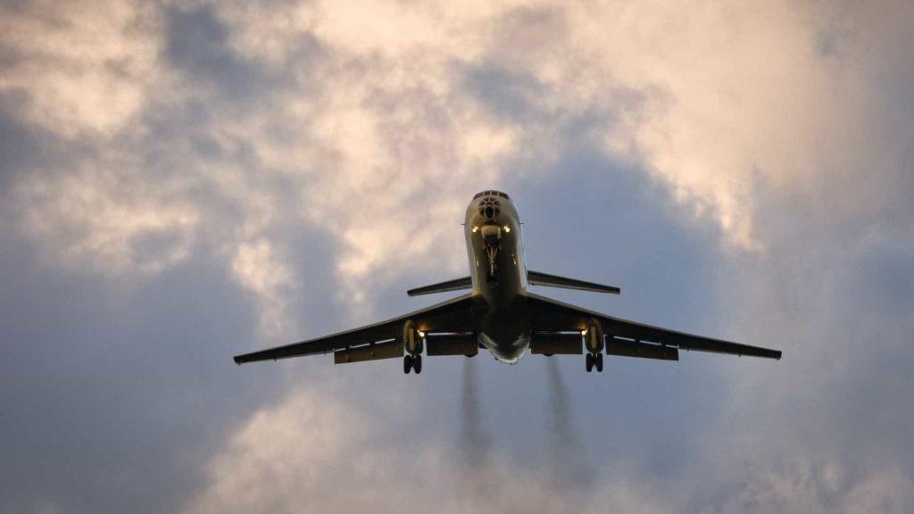 Governo garante 6 milhões de dólares para reforçar operação aérea interilhas