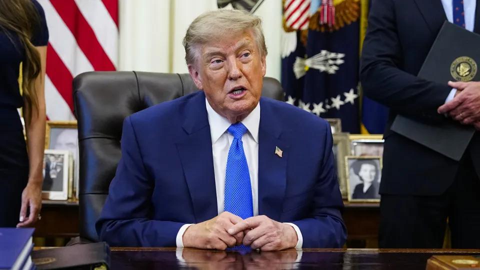 OMS preocupada com nova ofensiva de Donald Trump contra as vacinas