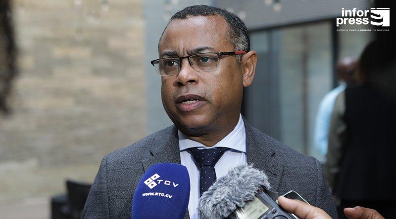 Emanuel Barbosa afasta ambições à liderança do MpD e fala em apoiar projectos credíveis