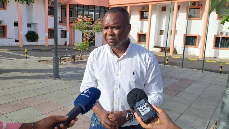 Herménio Fernandes defende obras em São Miguel contra críticas do PAICV