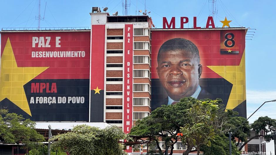João Lourenço vai recandidatar-se à presidência do MPLA