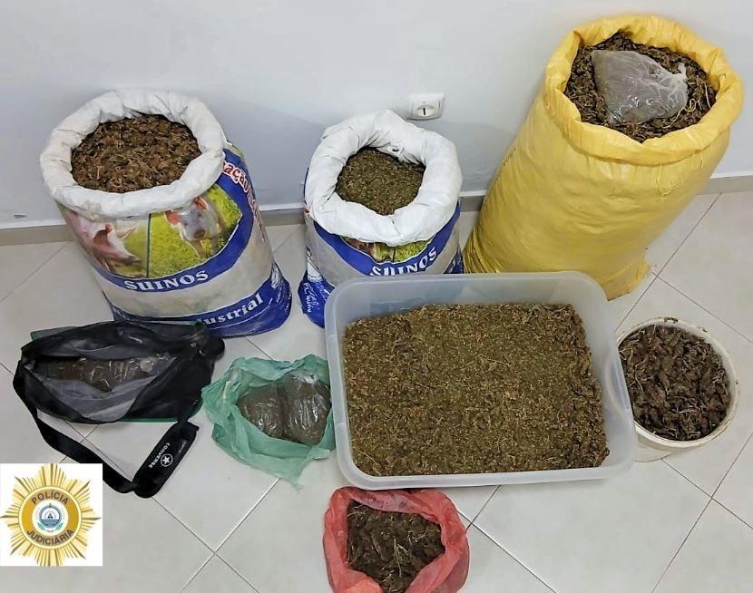 Indivíduo detido com cerca de 27 kg de canábis fica em prisão preventiva no interior de Santiago