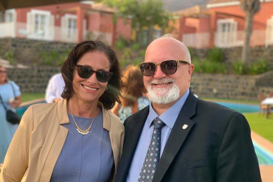 O regresso ao paraíso na inesquecível odisséia de Armando Madeira e da esposa pelas cores, raízes e na morabeza de Cabo Verde