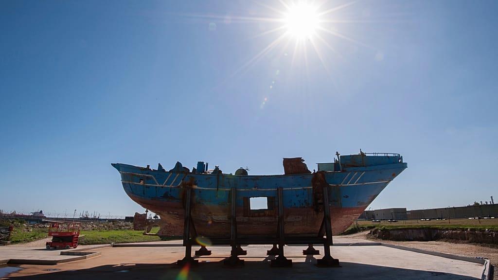 Mais de 70 pessoas desaparecidas após naufrágio de barco de migrantes no Mediterrâneo Central