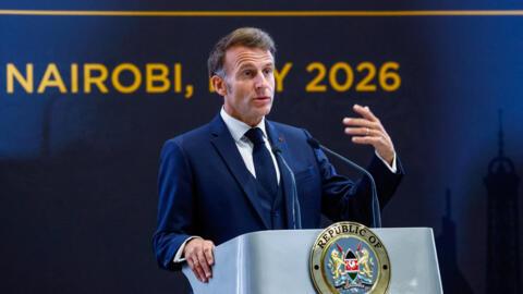 Emmanuel Macron quer renovar relações com todo o continente africano