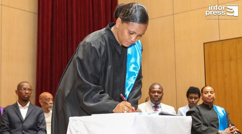 Uni-CV: Astrigilda Silveira assume reitoria com aposta na inclusão, inovação e transparência