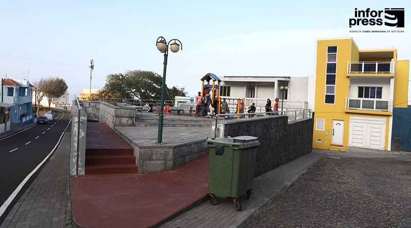 Fogo: Município de Santa Catarina reforça sector do Saneamento com mais 150 contentores