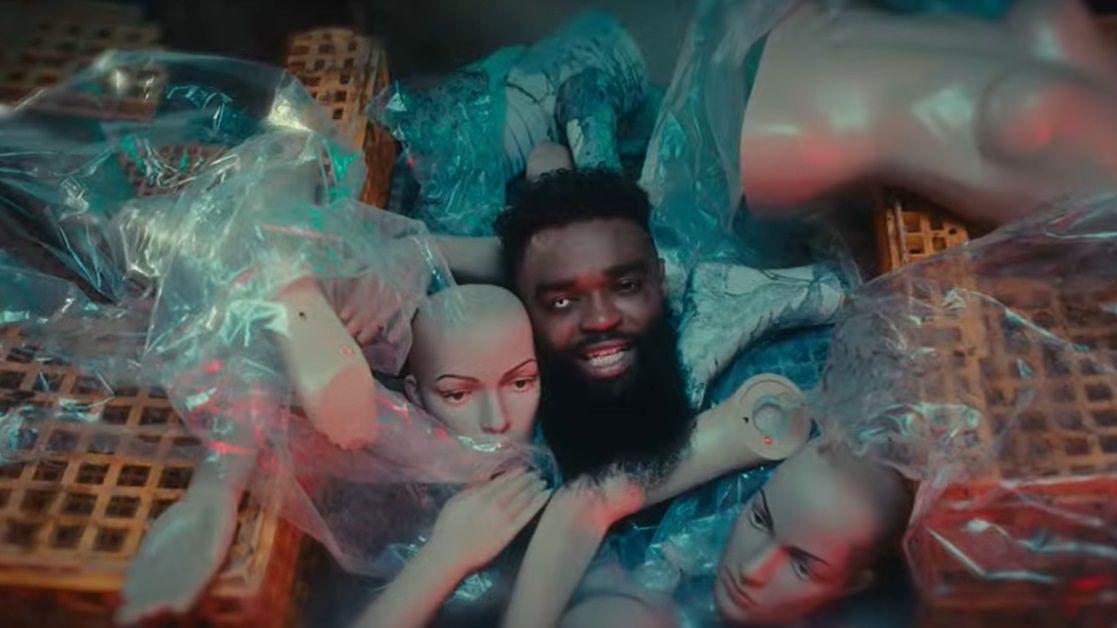 Precisamos de falar sobre o videoclip “Tet”, de Batchart