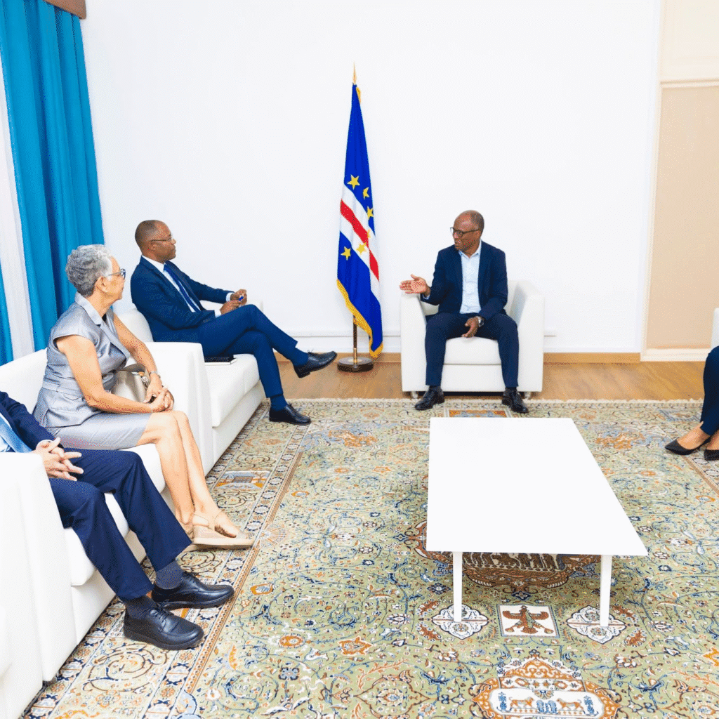 Cabo Verde: Ulisses Correia e Silva recebe Francisco Carvalho para preparar transição governativa