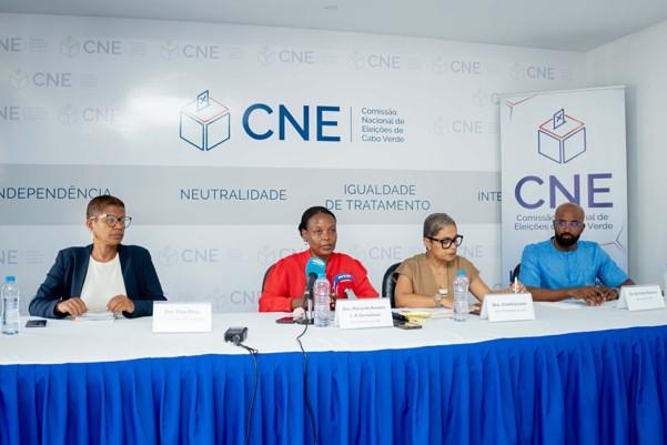 Cabo Verde: CNE aconselha manutenção do presidente da CRE de Portugal