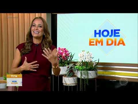 Motorista de aplicativo faz sucesso com músicas personalizadas que homenageiam passageiros