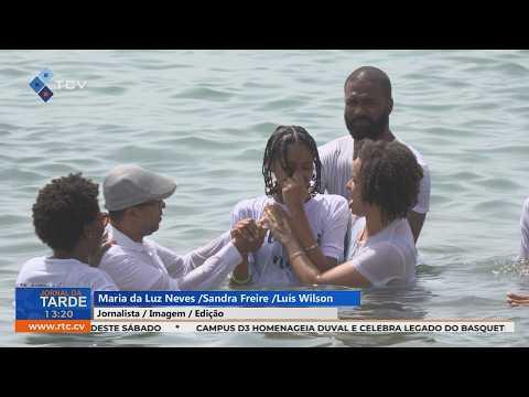 Dezenas de fiéis do Distrito Sul da Igreja do Nazareno batizados na manhã desta Sexta-Feira Santa