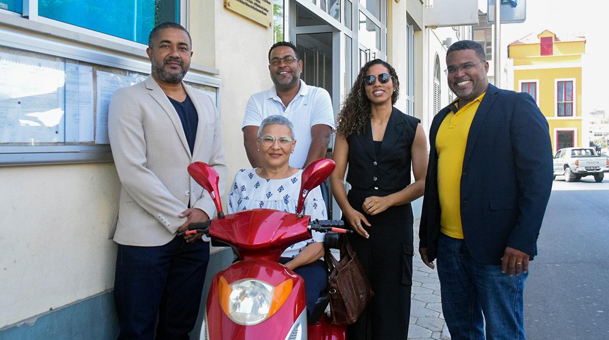 PAICV apresenta “lista da esperança” no Tribunal e traça como meta eleger 5 dos 10 deputados pelo círculo eleitoral de S. Vicente