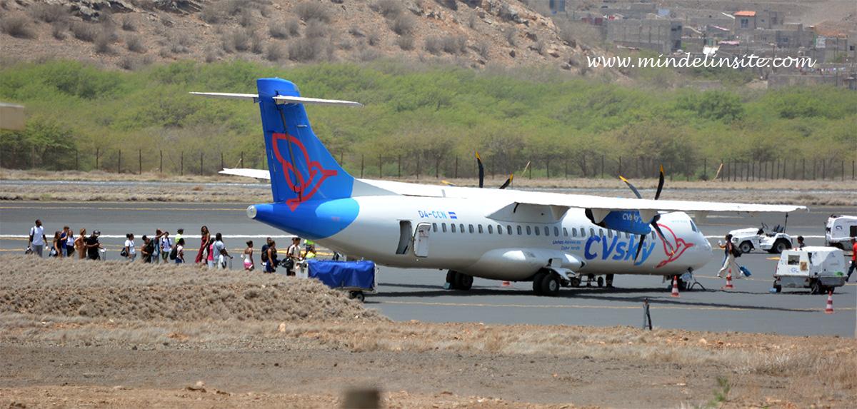 Governo autoriza aval de até 3,7 milhões de dólares para aluguer de aeronave da LACV