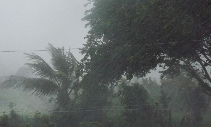 INMG prevê maior impacto da baixa pressão nos dias 25 e 26: rajadas acima de 70 km/h e ondas até cinco metros