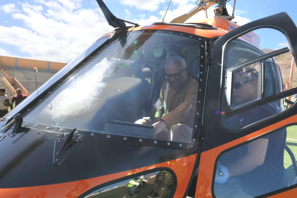 Helicóptero Público: Entre a Carga de Baterias e o Transporte de Narrativas