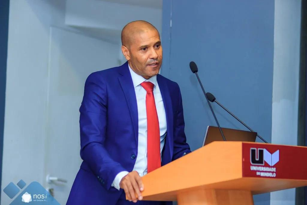 Juiz Antero Tavares anuncia candidatura às presidenciais de 2026