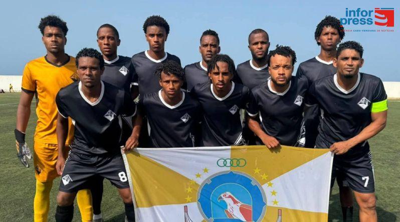 Futebol/Campeonato CV: Académica do Porto Novo vence Académico do Sal com golo "ao cair do pano" no Marcelo Leitão