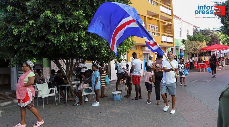 Cabo-Verdianos Destacam 'Garra' dos Tubarões Azuis Após Empate com o Uruguai